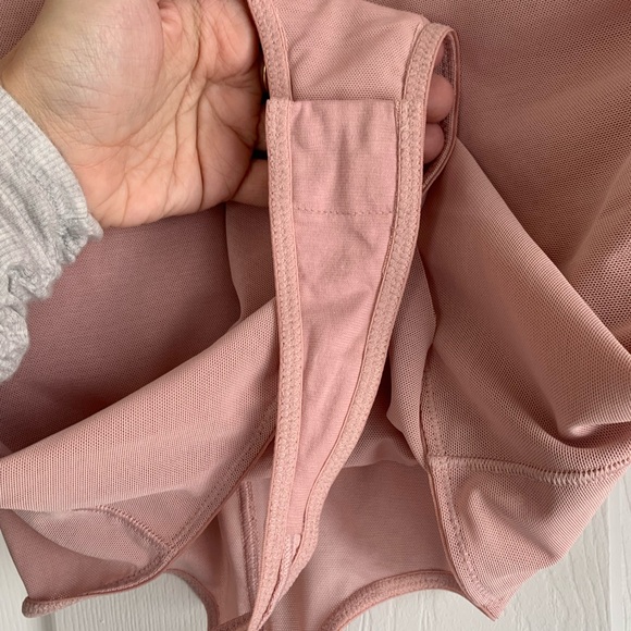 🌸Fabletics Yitty Mesh Me Sweetheart Bodysuit - Picture 7 of 11